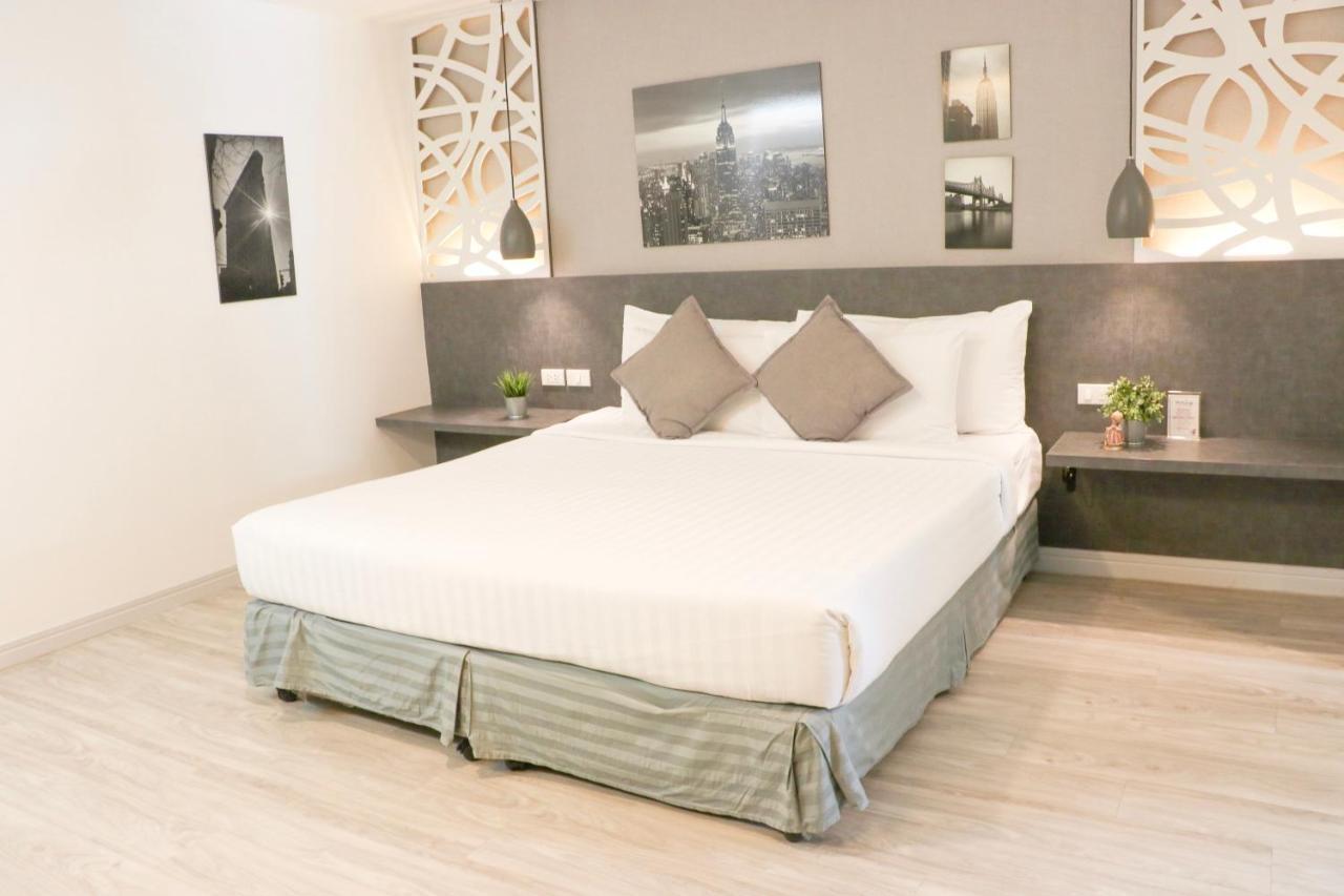 The Mini R Ratchada Hotell Bangkok Exteriör bild